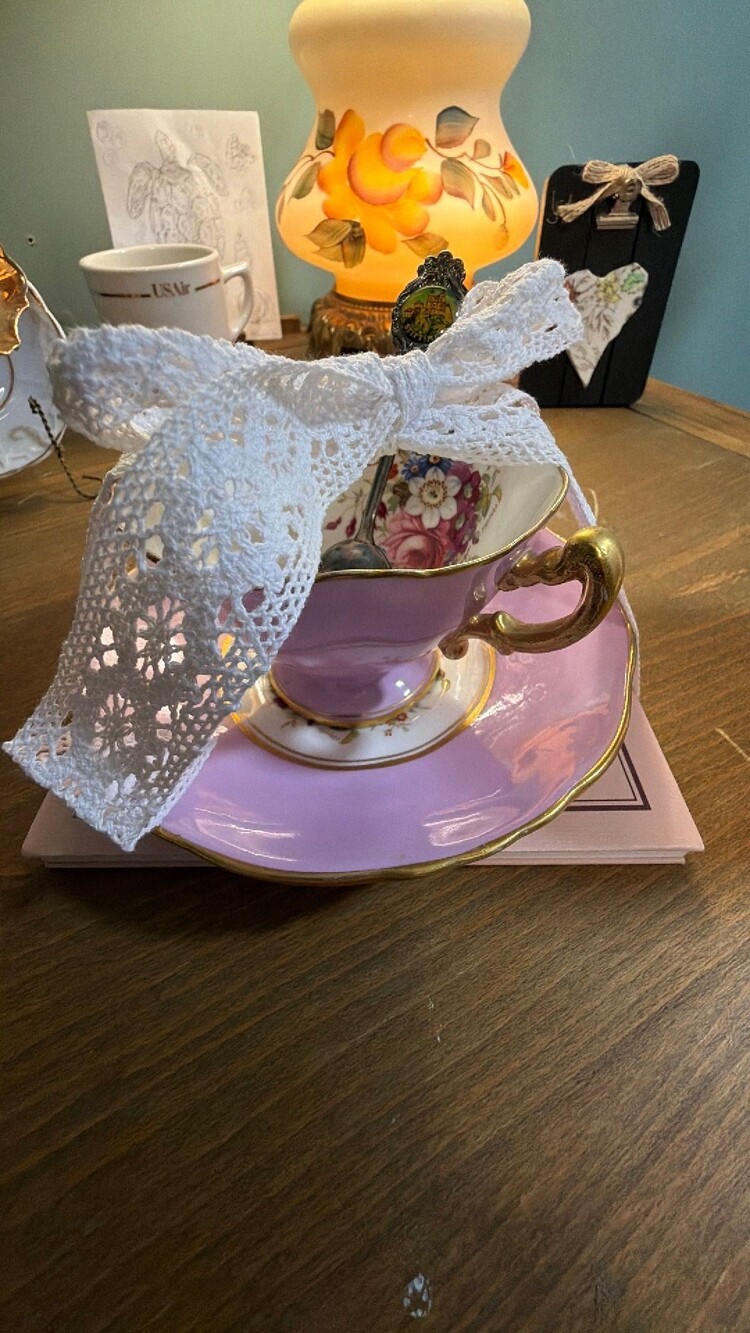 #86 Hammersley Vintage tea cup and saucer with book